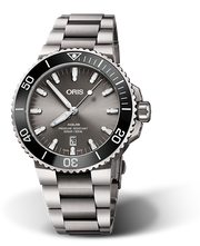 Aquis Titanium Date