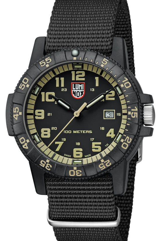 LUMINOX LEATHERBACK SEA TURTLE GIANT 0333