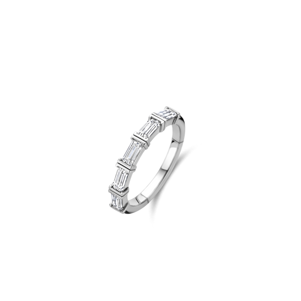 Bague Tennis Ti Sento — Bague Tennis à taille baguette