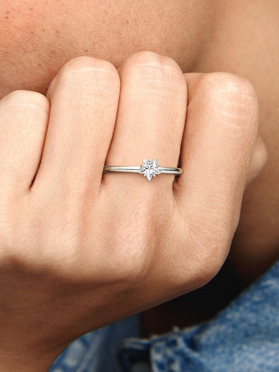 Bague à solitaire Étoile scintillante céleste