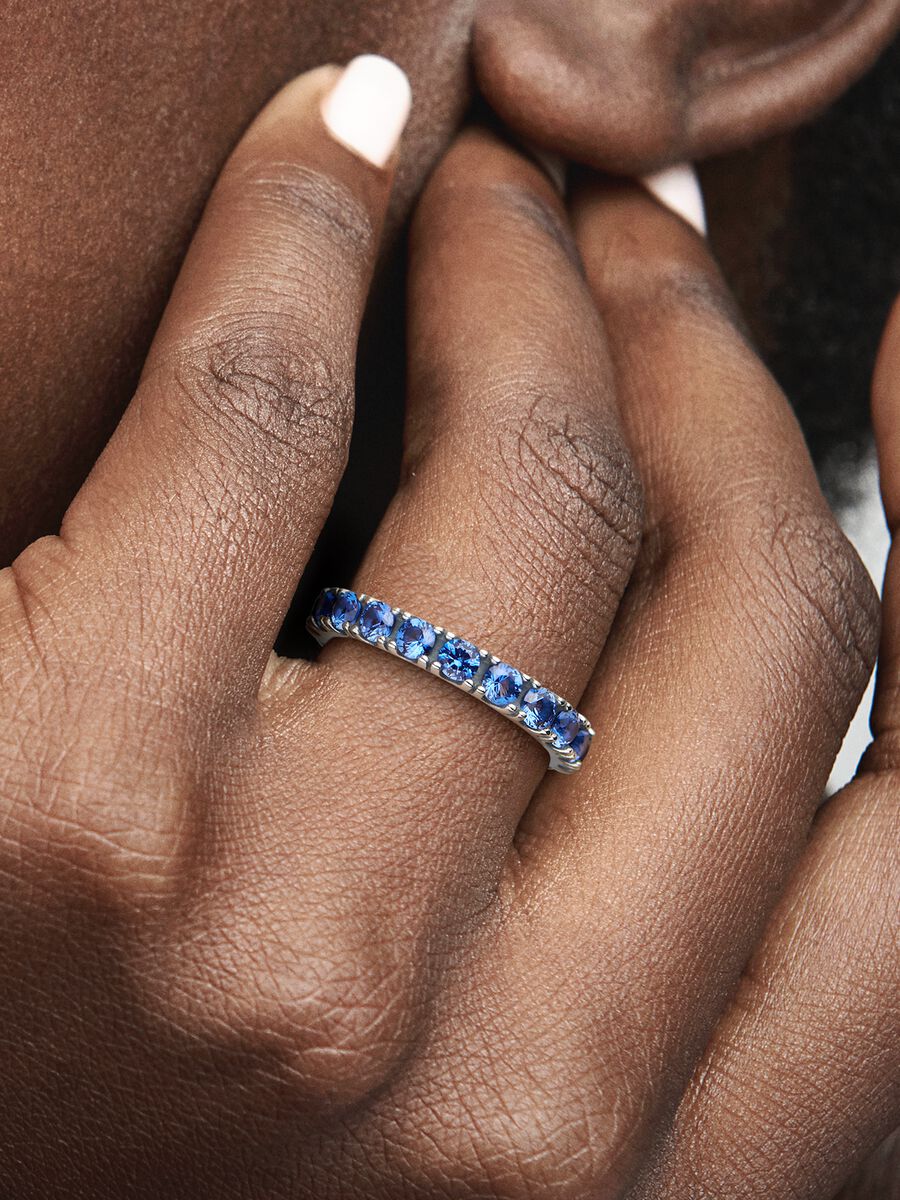 Bague éternité Line scintillante