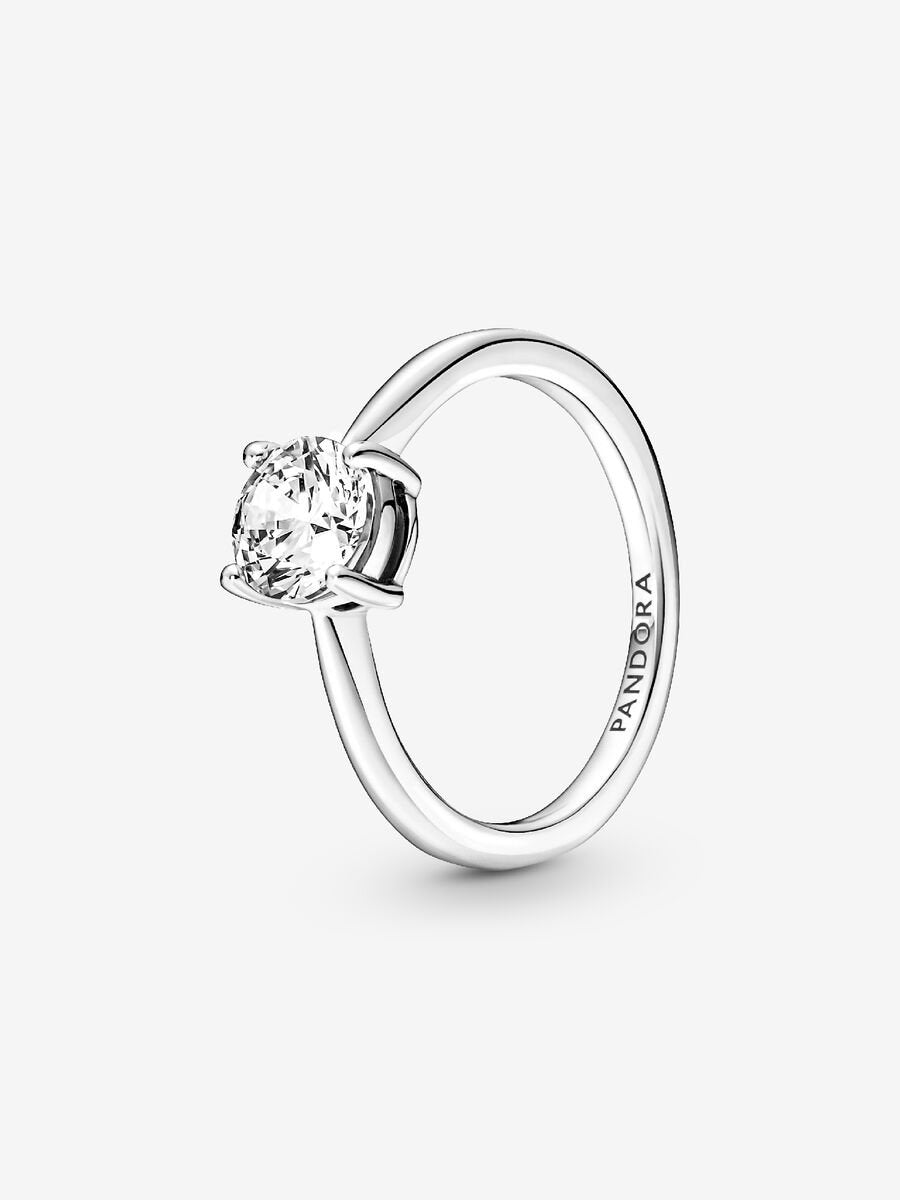 Bague à solitaire scintillant