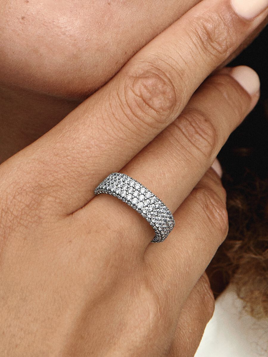 Bague en pavé à trois rangs Pandora Timeless