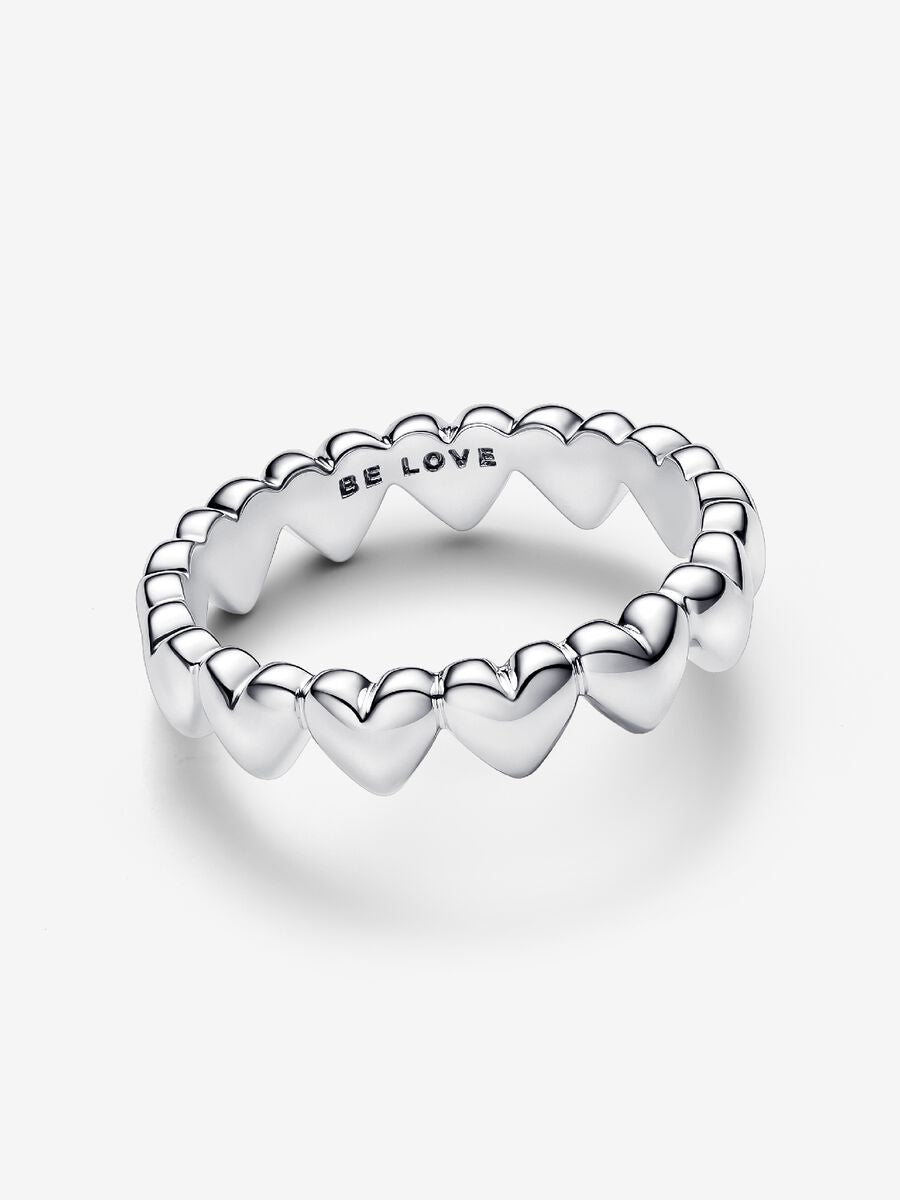Bague Rangée de cœurs