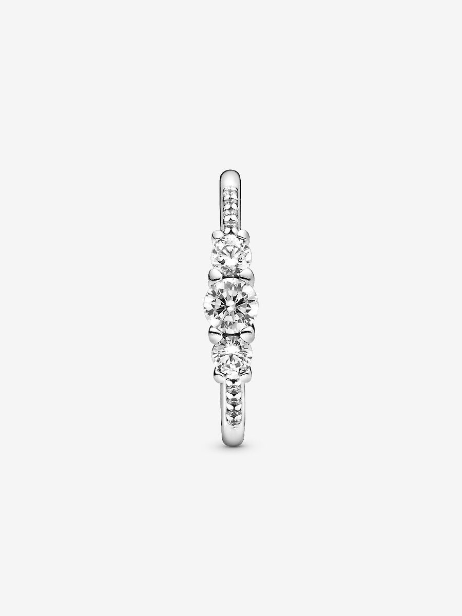 Bague trois pierres transparentes
