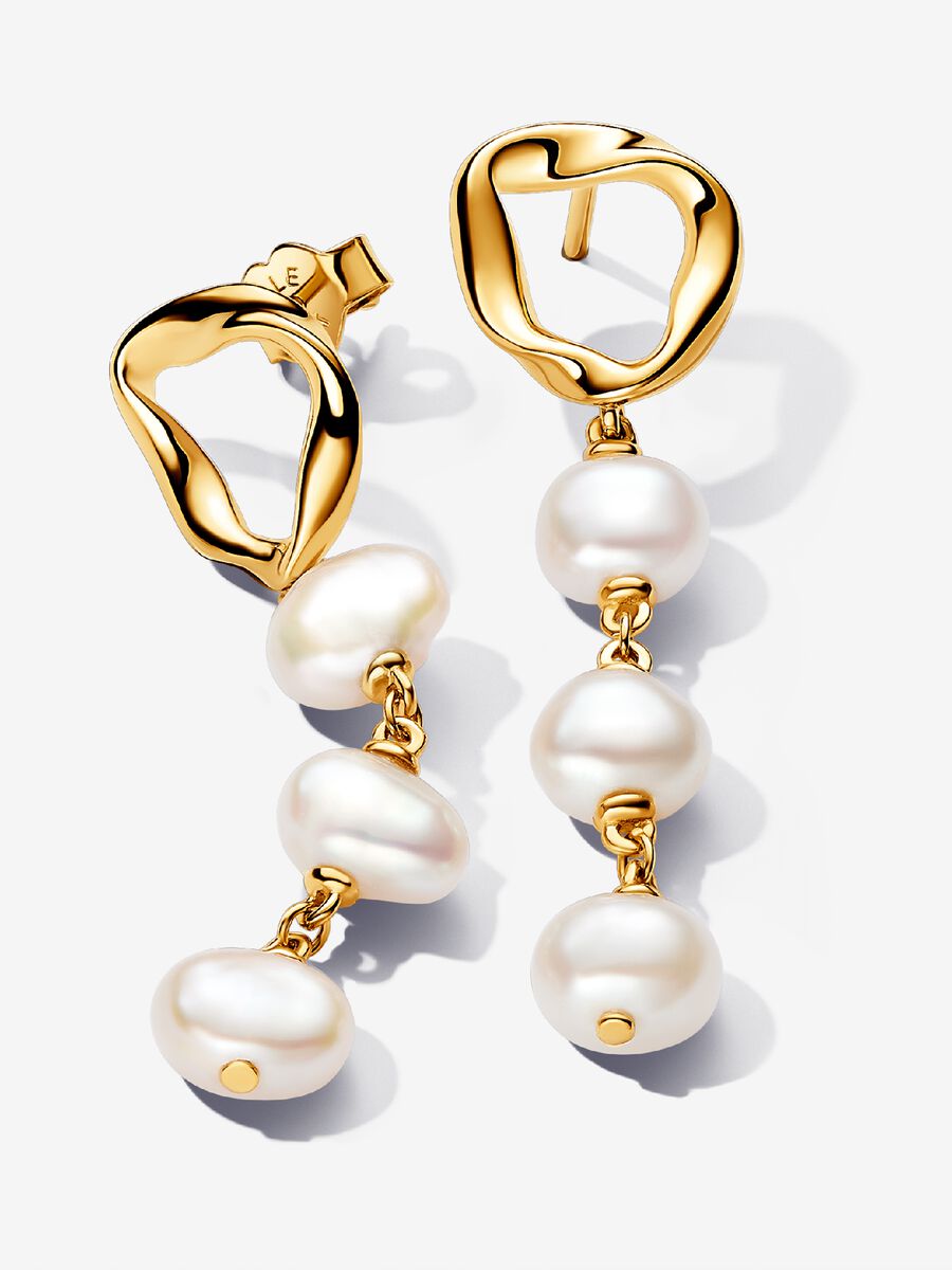 Pendants d’oreilles Cercle de forme organique et perles de culture d’eau douce traitées baroques