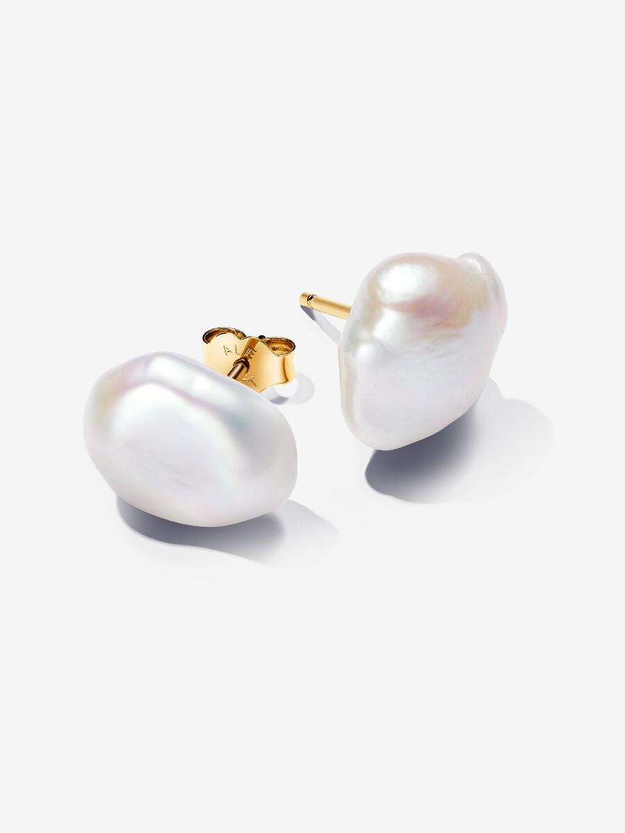 Clous d’oreilles Perle de culture d’eau douce traitée baroque