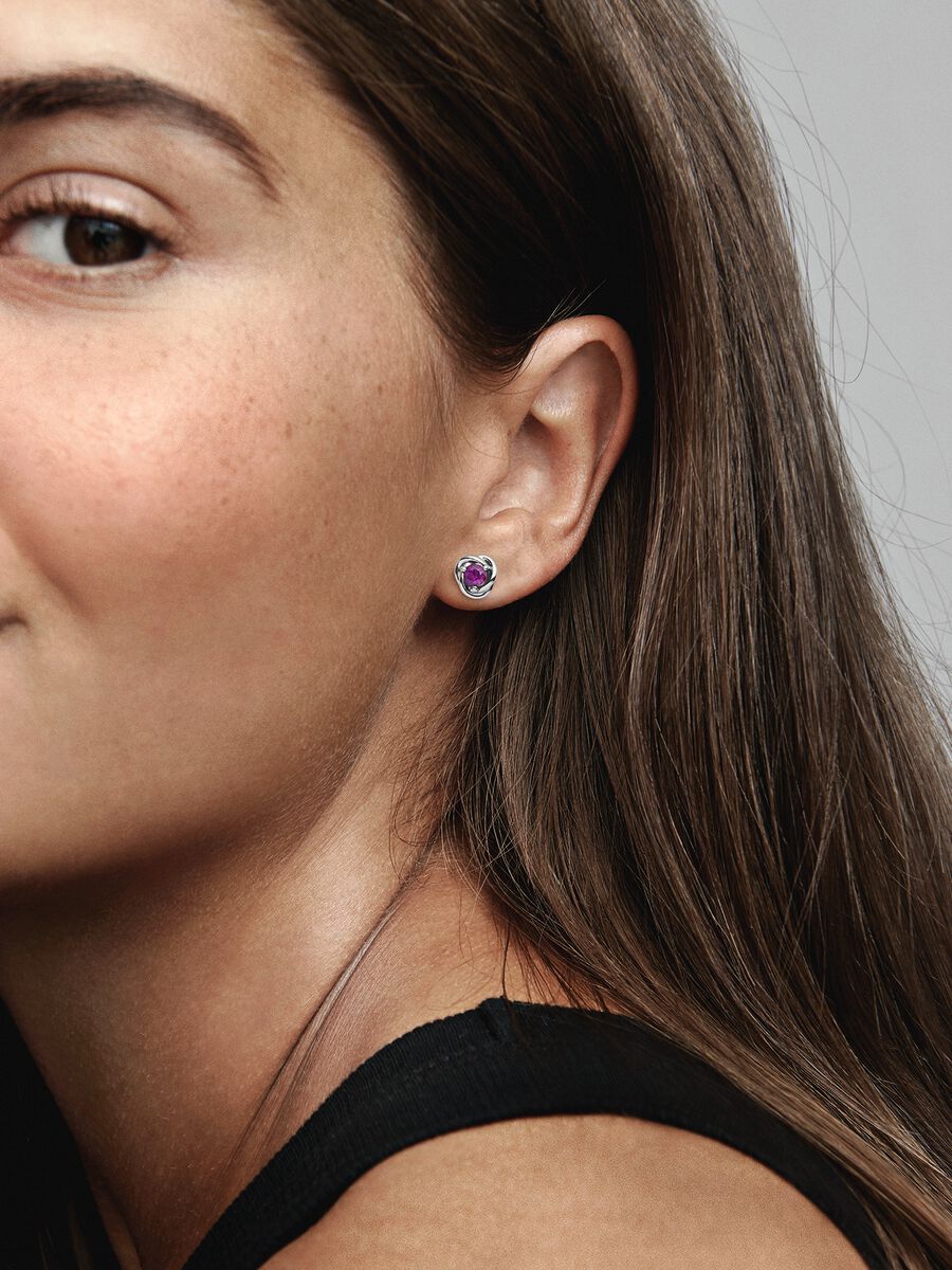 Février clous d oreilles Cercle eternel mauve