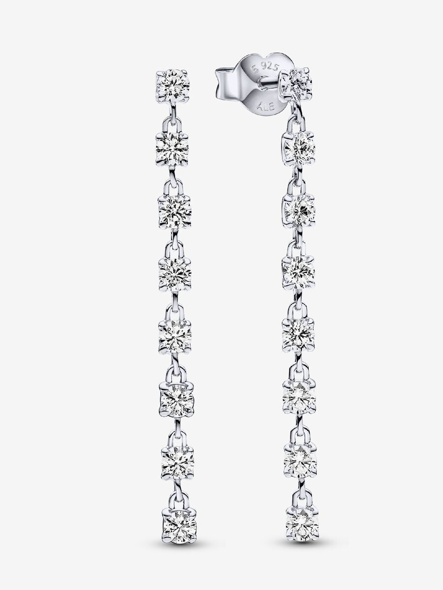 Pendants d’oreilles avec huit pierres scintillantes