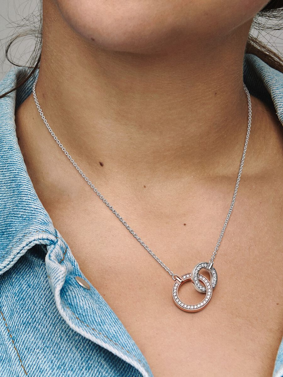 Collier Cercles entrelacés deux-tons Pandora Signature