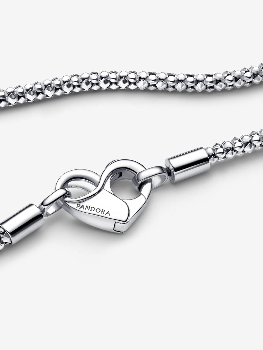 Collier à chaîne cloutée