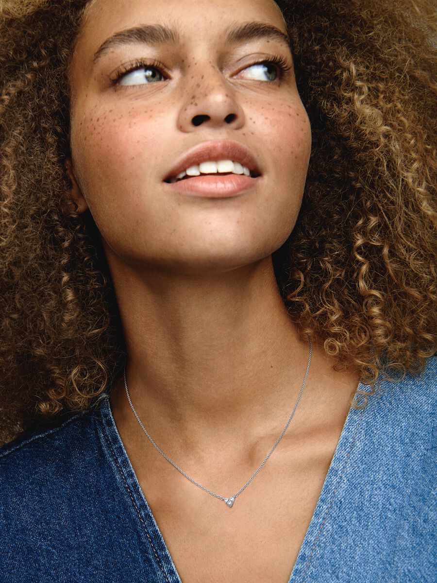 Collier Cœur à trois pierres