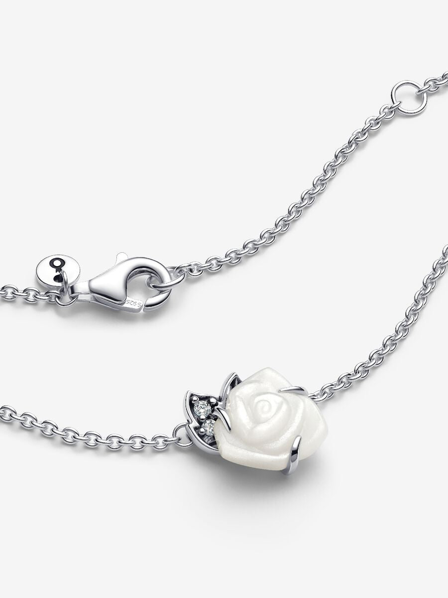 Collier Rose blanche en fleur