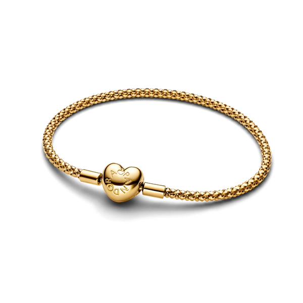 Bracelet à charms Pandora — Bracelet à charms en chaîne cloutée avec fermoir cœur