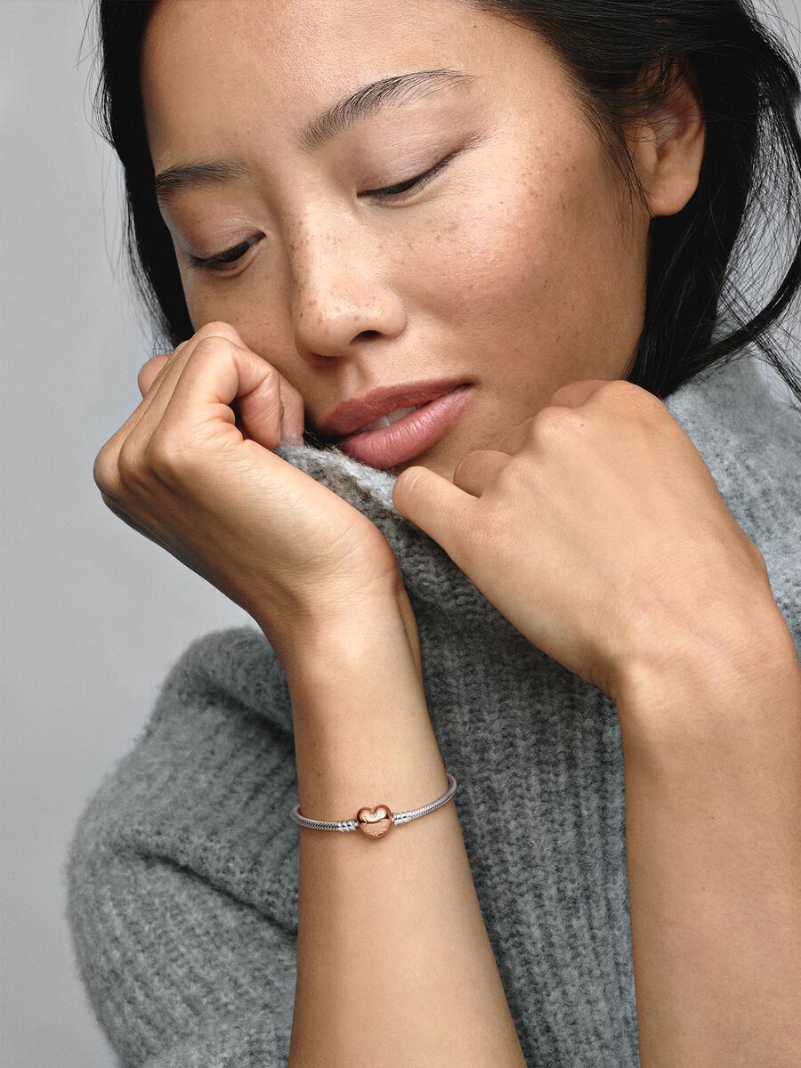 Bracelet à chaîne serpentine avec cœur Moments