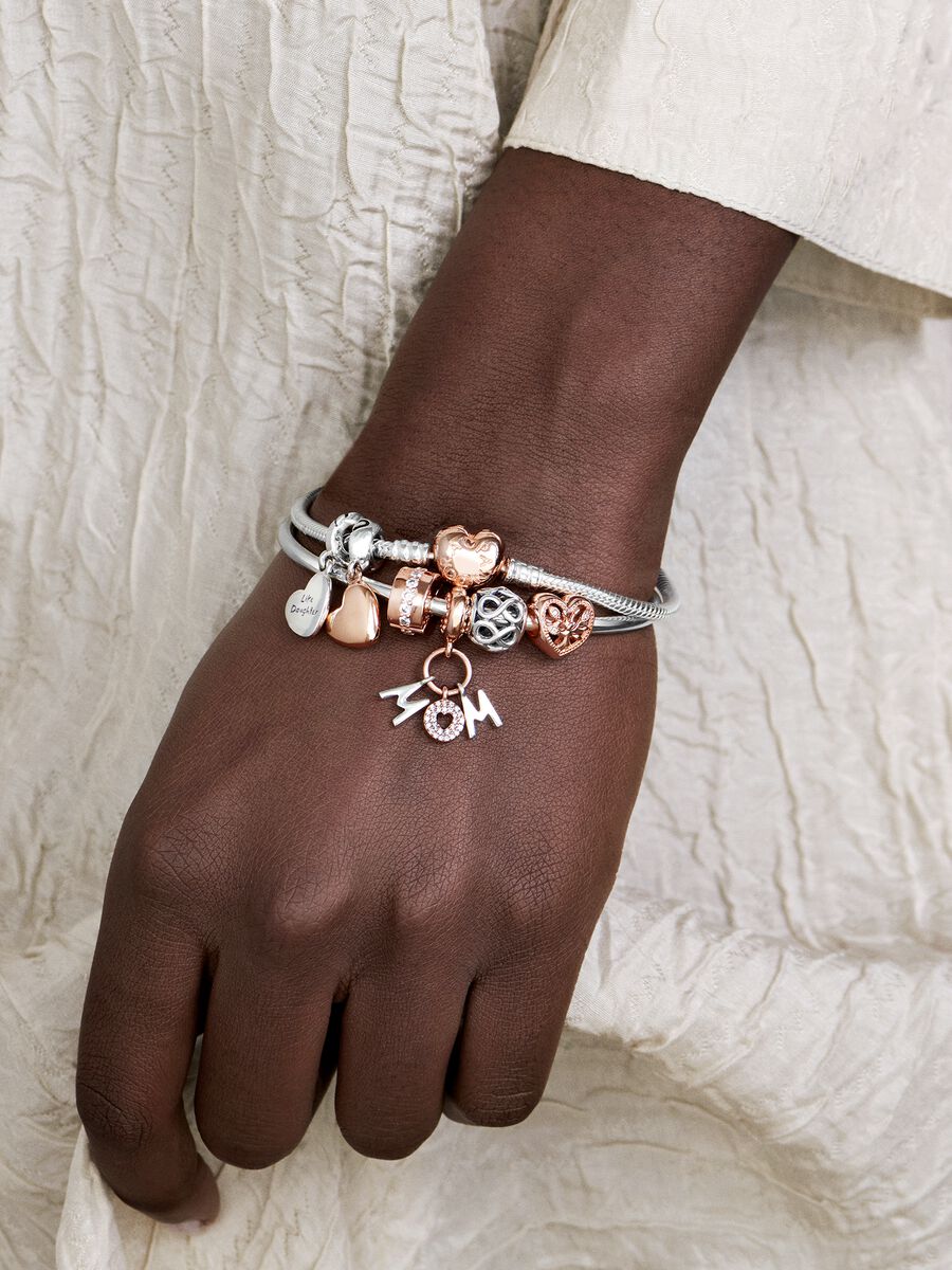 Bracelet à chaîne serpentine avec cœur Moments