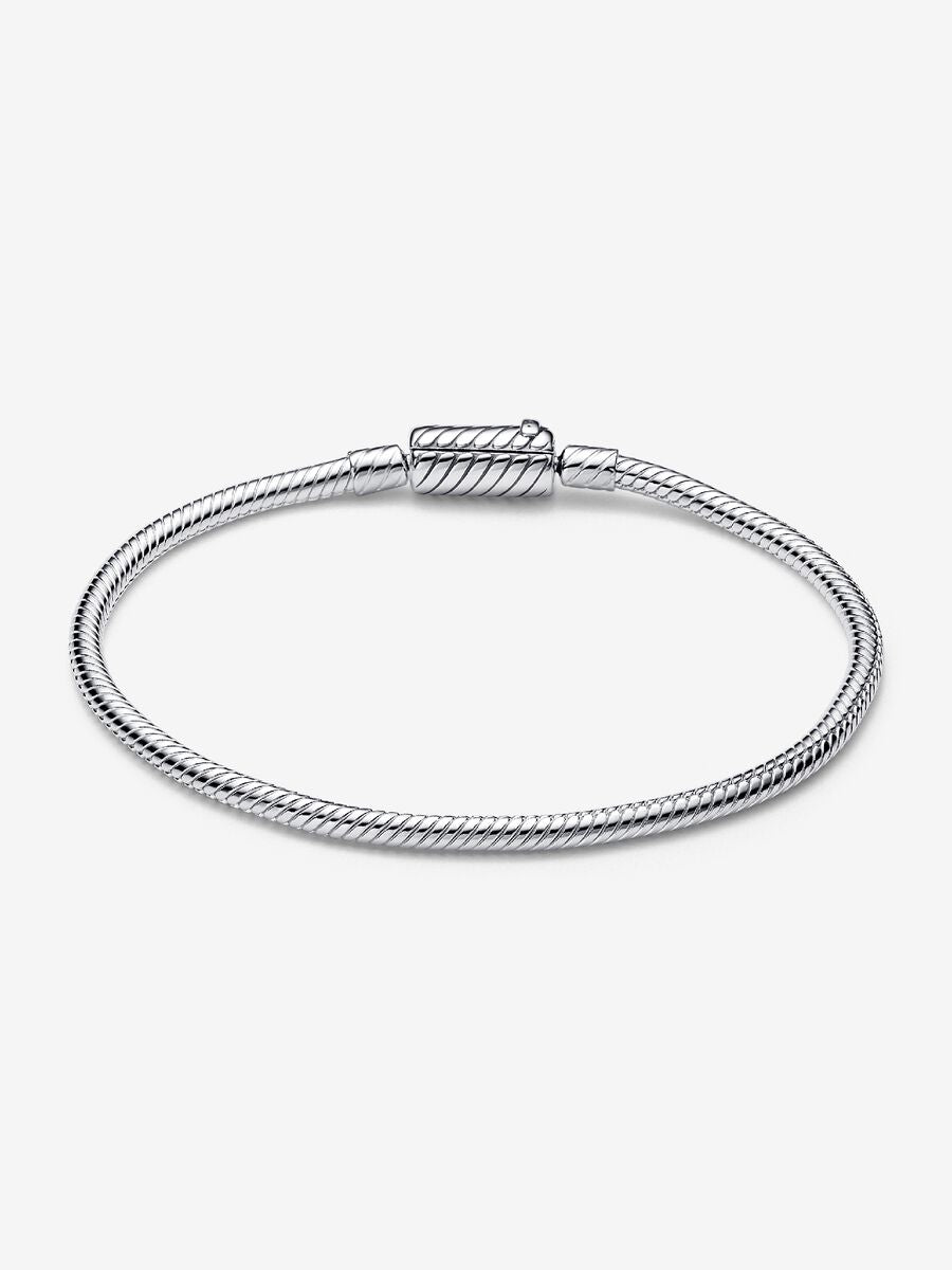 Bracelet à chaîne serpentine à fermoir magnétique facile à fermer