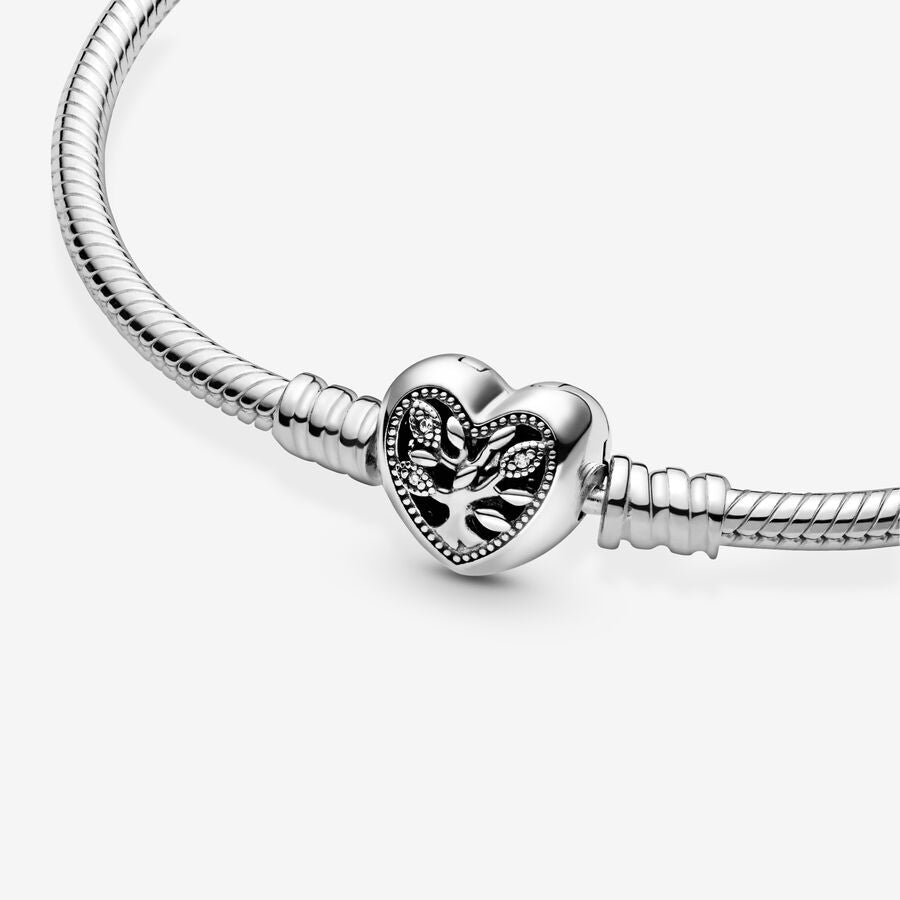 Bracelet à fermoir en cœur à arbre généalogique et à chaîne serpentine Pandora Moments