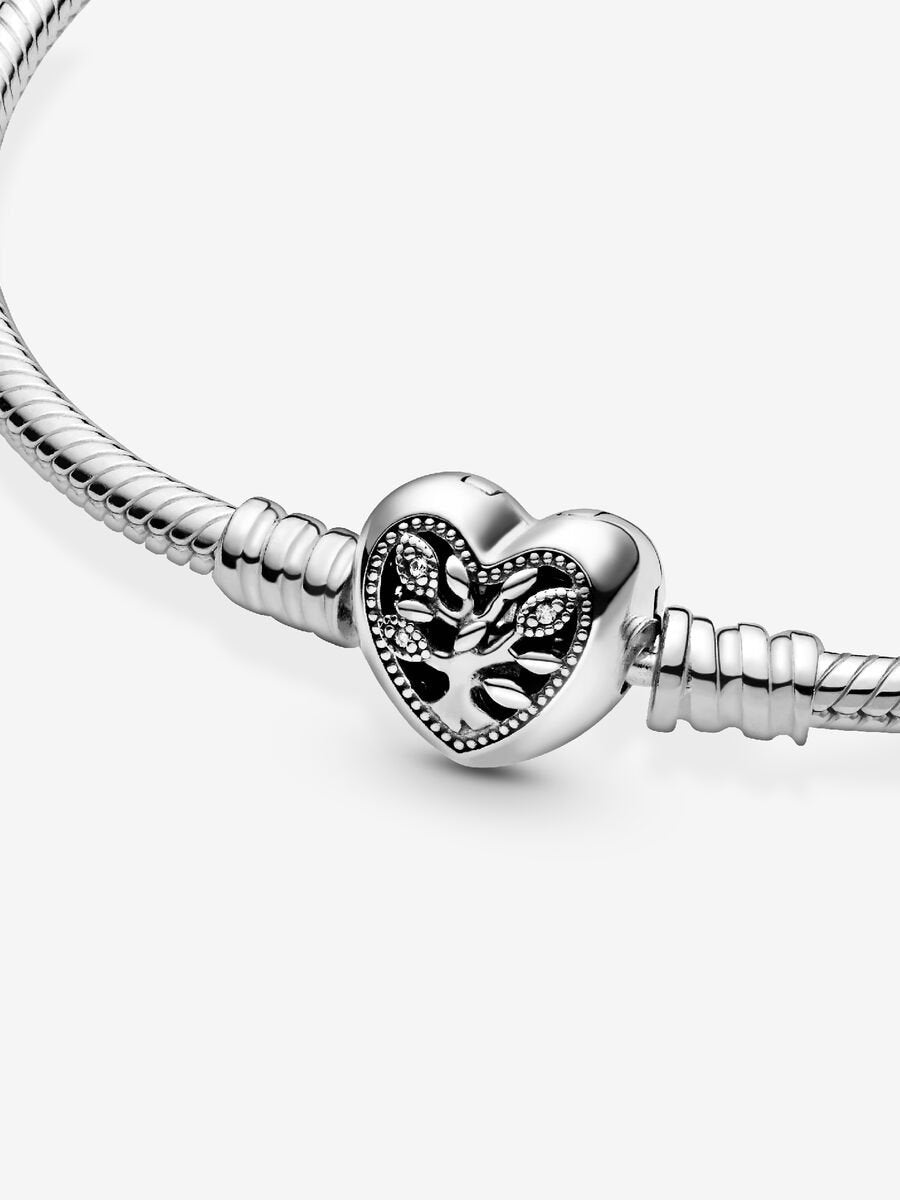 Bracelet à fermoir en cœur à arbre généalogique et à chaîne serpentine Pandora Moments