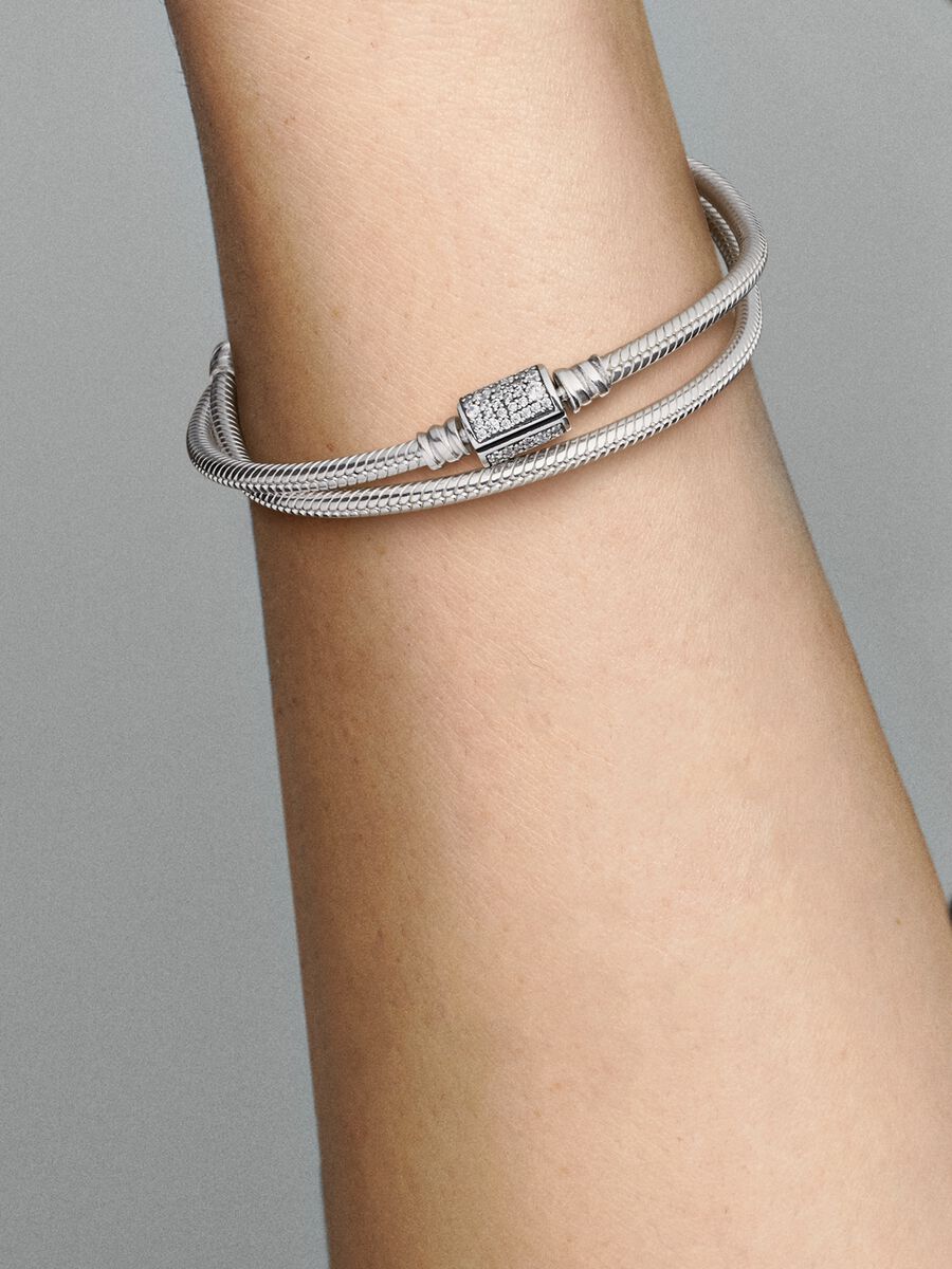 Collier/Bracelet à fermoir à double barillet et à chaîne serpentine Pandora Moments