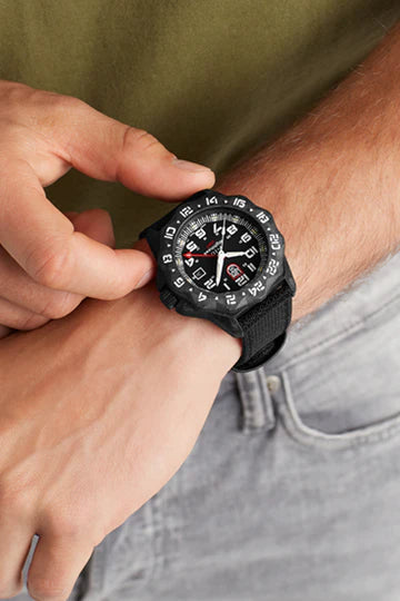 LUMINOX F-117 NIGHTHAWK 6441