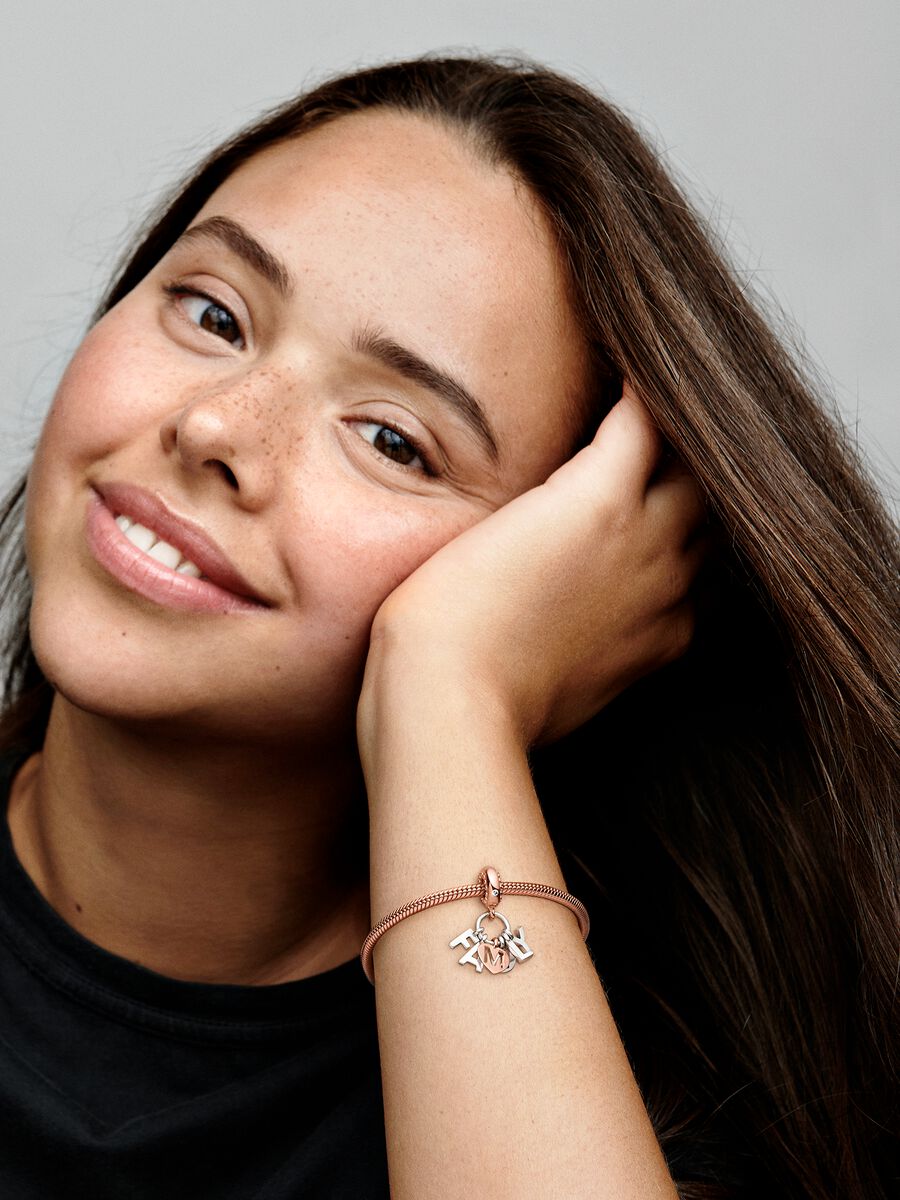 Charm-pendentif Lettres « Family »