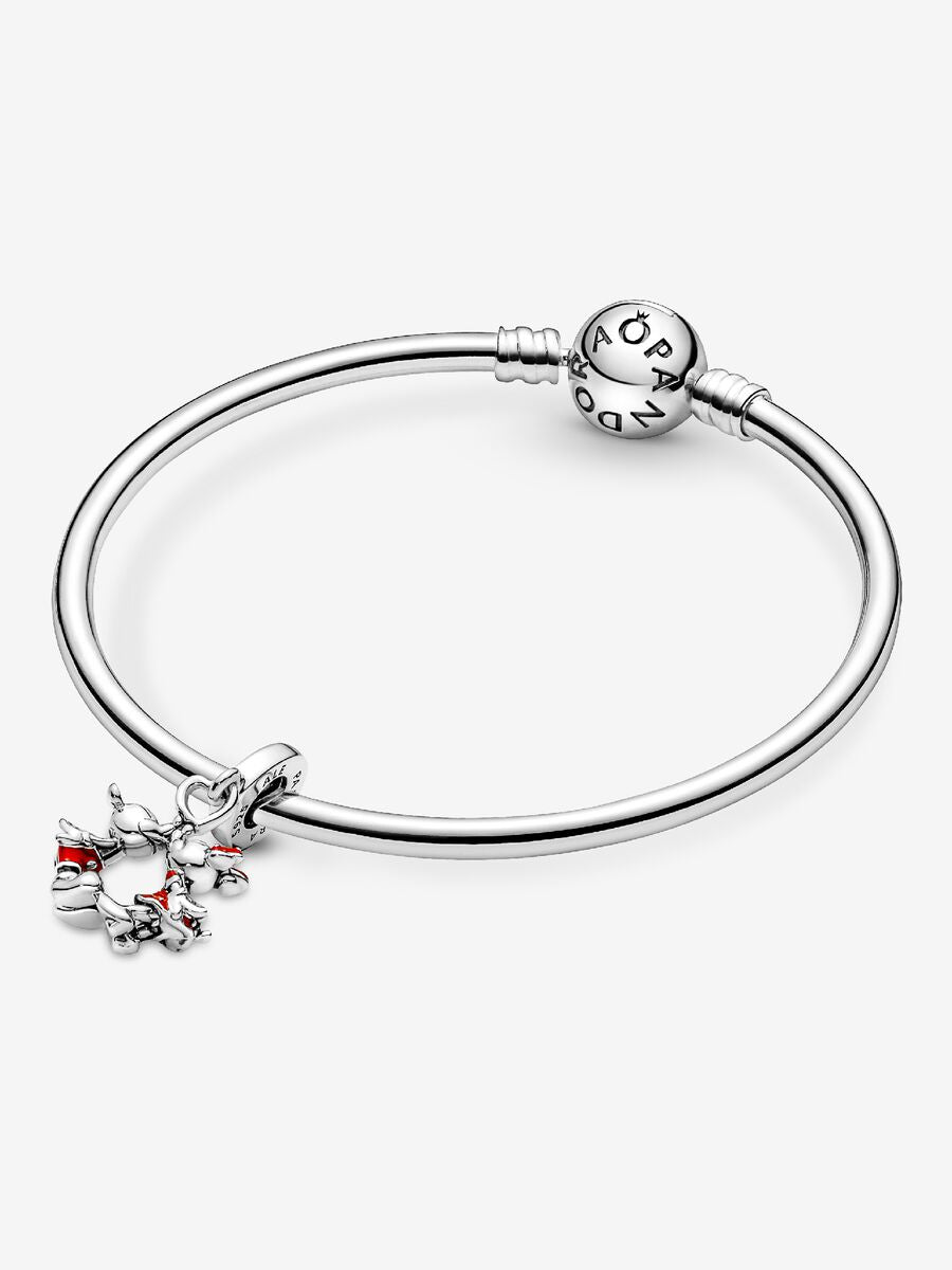 Charm-pendentif Mickey Mouse et Minnie Mouse de Disney qui s’embrassent