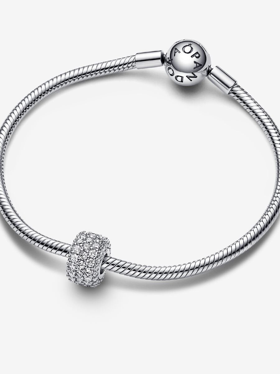 Charm Trois rangées en pavé scintillant