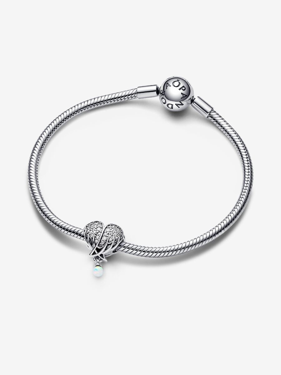Charm en forme de cœur Ailes d’ange scintillantes