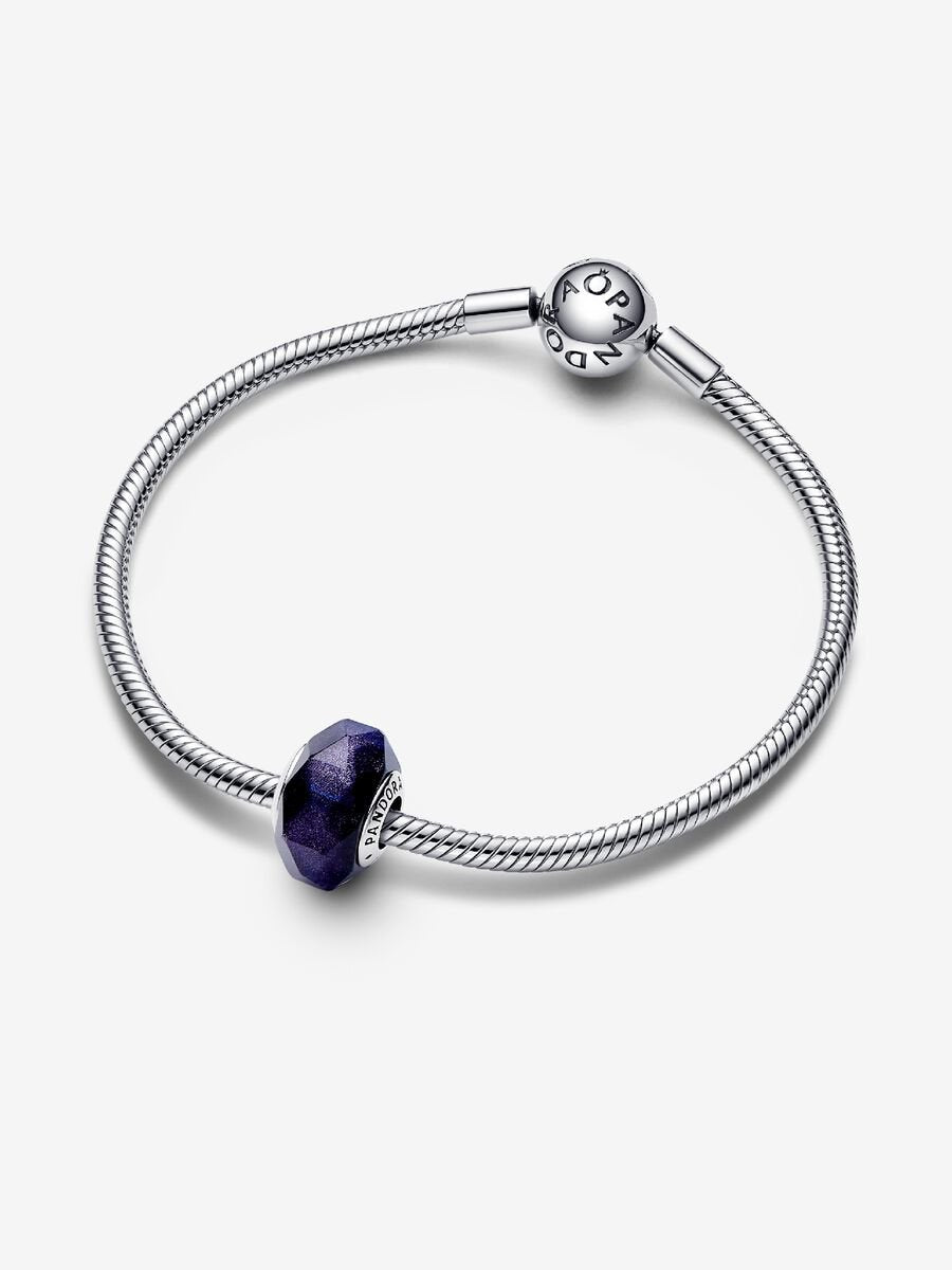 Charm à facettes bleu en verre de Murano