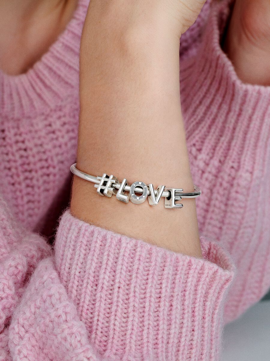 Charm Alphabet Lettre E