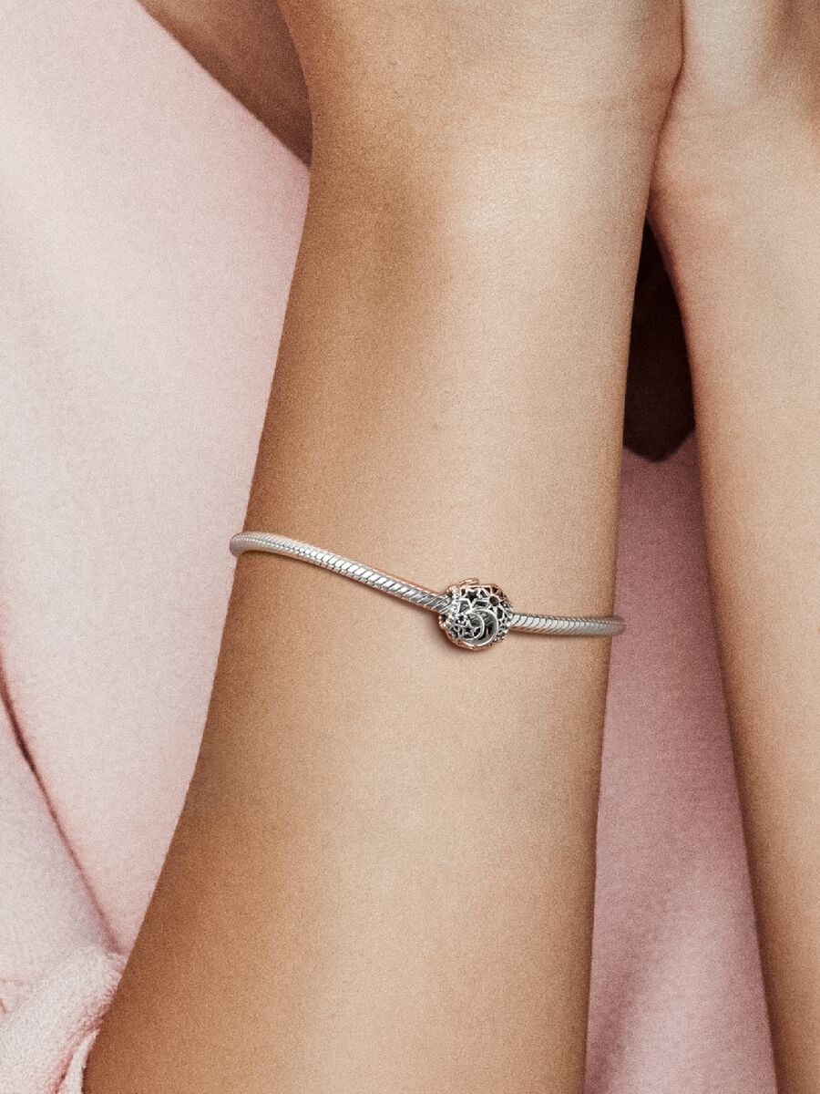 Charm ajouré Soleil, étoiles et lune