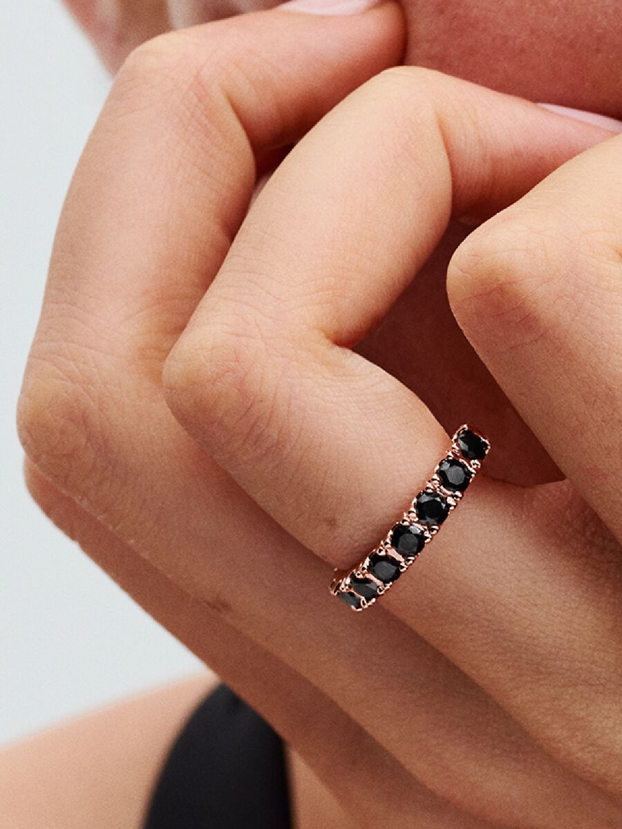 Bague éternité Ligne scintillante noire