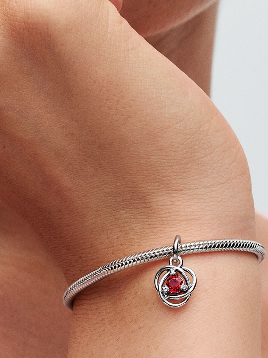 Julliet Charm-pendentif Cercle éternel rouge véritable
