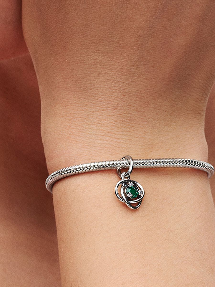 Mai Charm-pendentif Cercle éternel vert royal