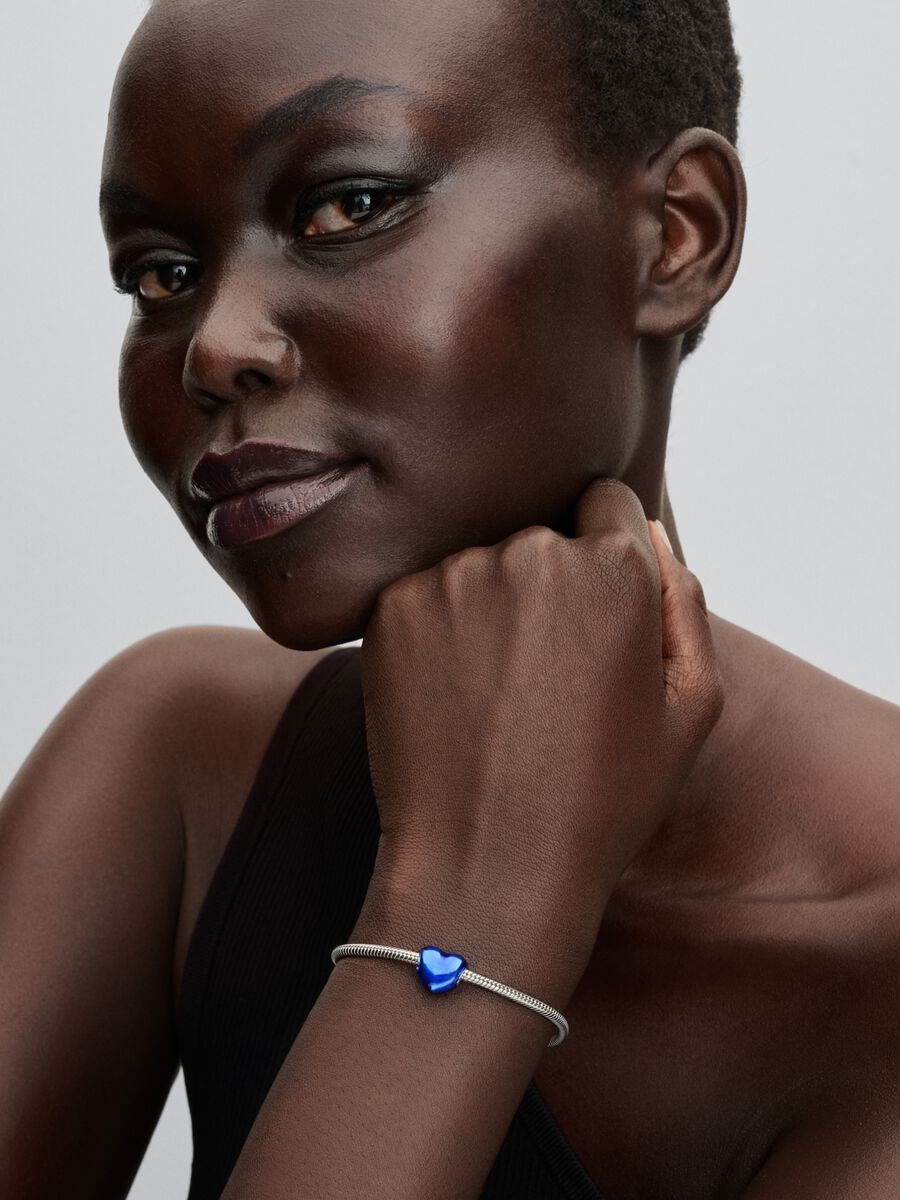 Charm Cœur bleu foncé métallique