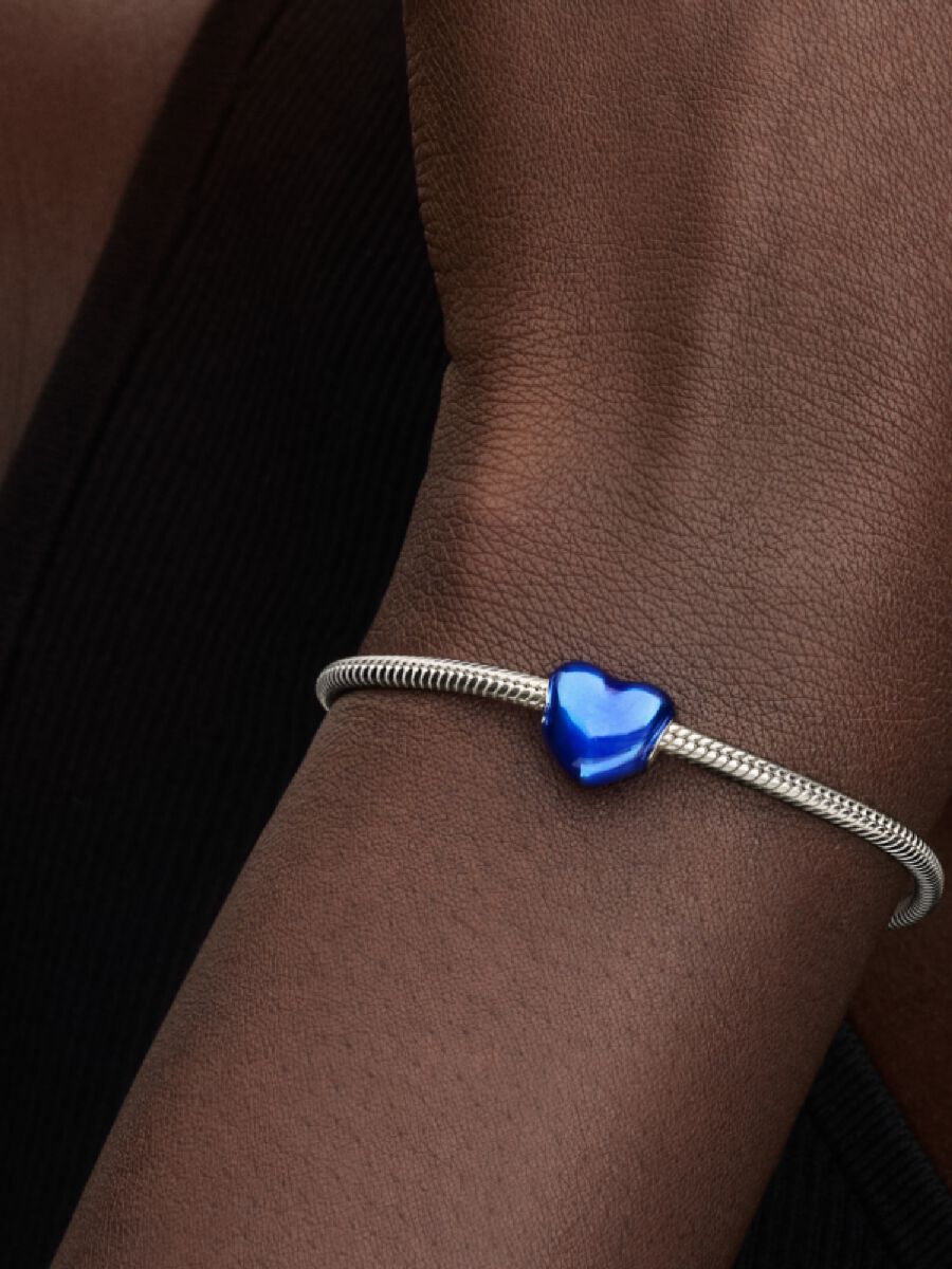 Charm Cœur bleu foncé métallique