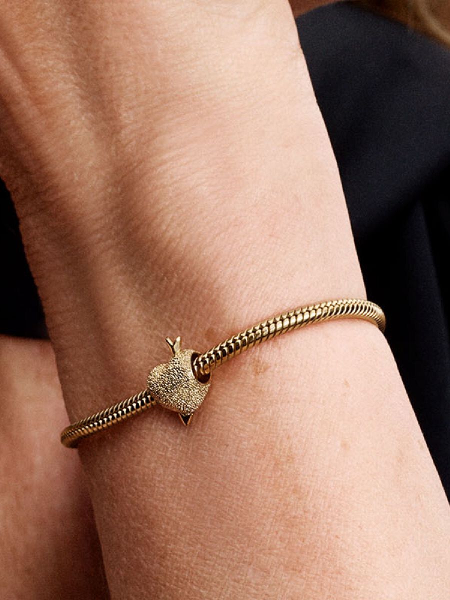 Charm Cupidon en forme de cœur,