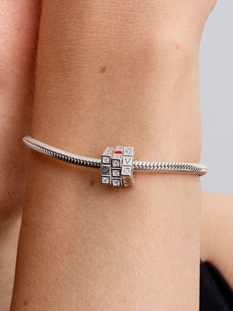 Charm Cube amovile