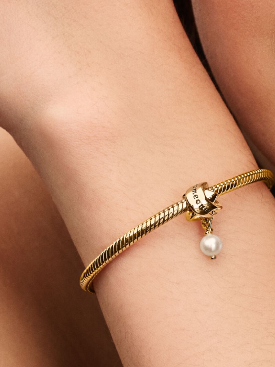 Charm Ruban avec perle de culture d’eau douce traitée
