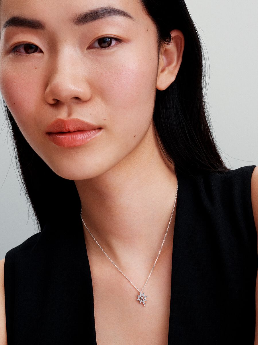 Collier à pendentif Étoile du Nord