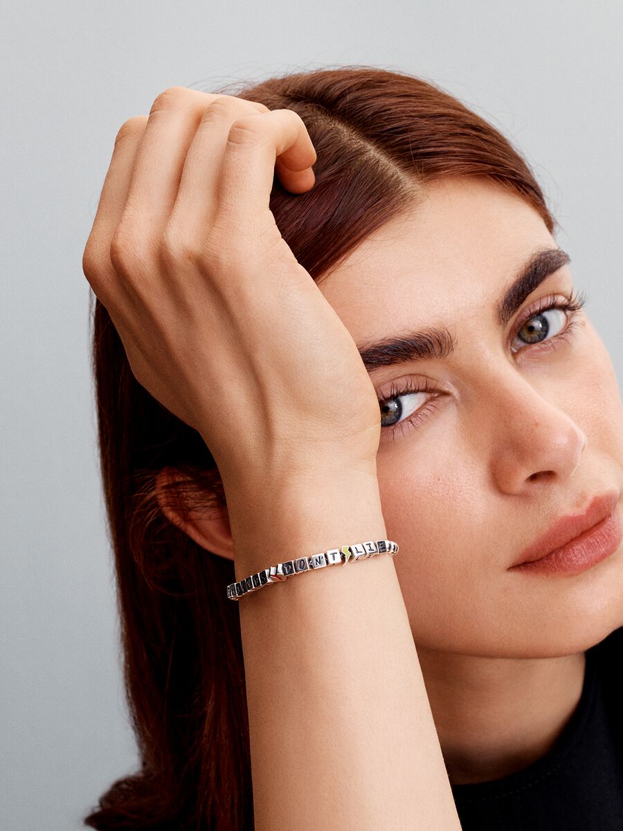 Bracelet Friends Don't Lie de Stranger Things
