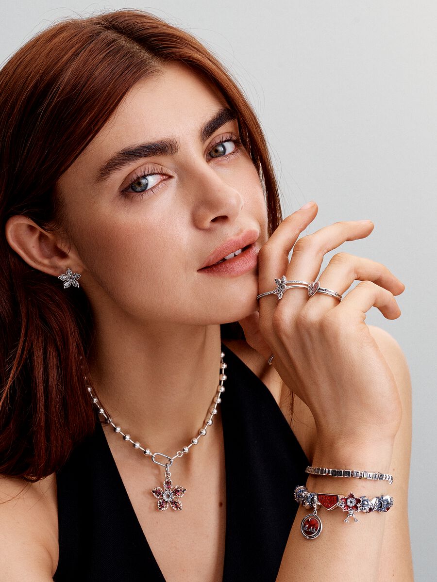 Bracelet à chaîne serpentine et fermoir Stranger Things