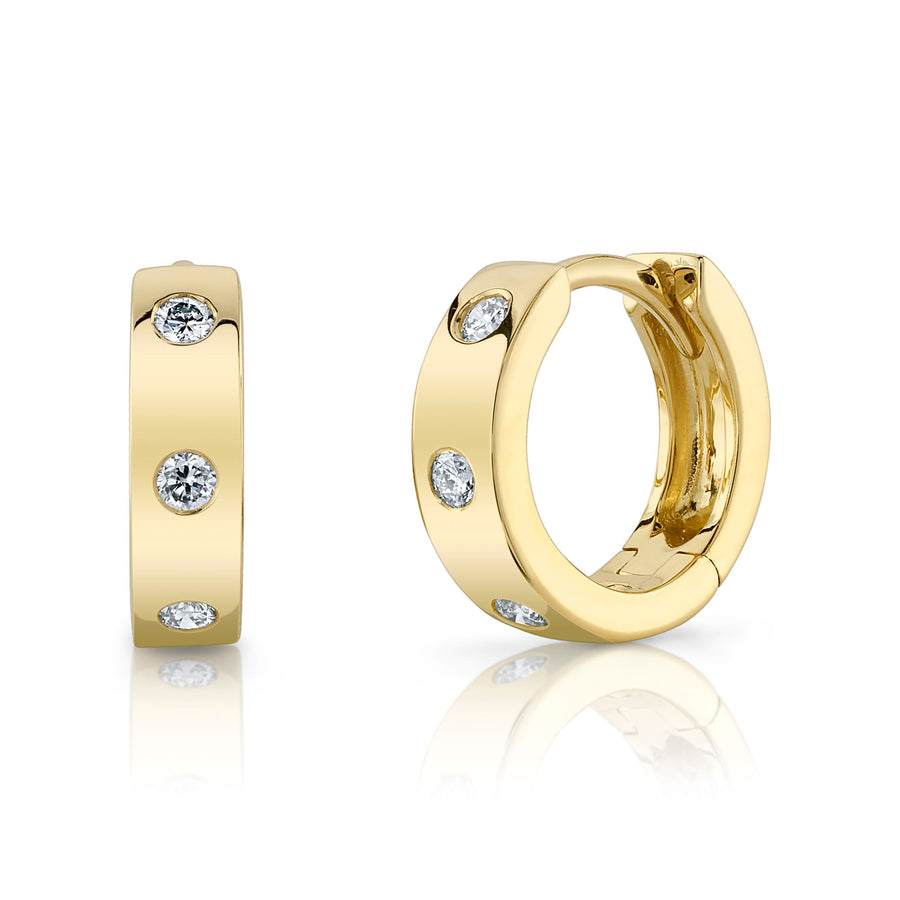 Diamond mini huggie earring
