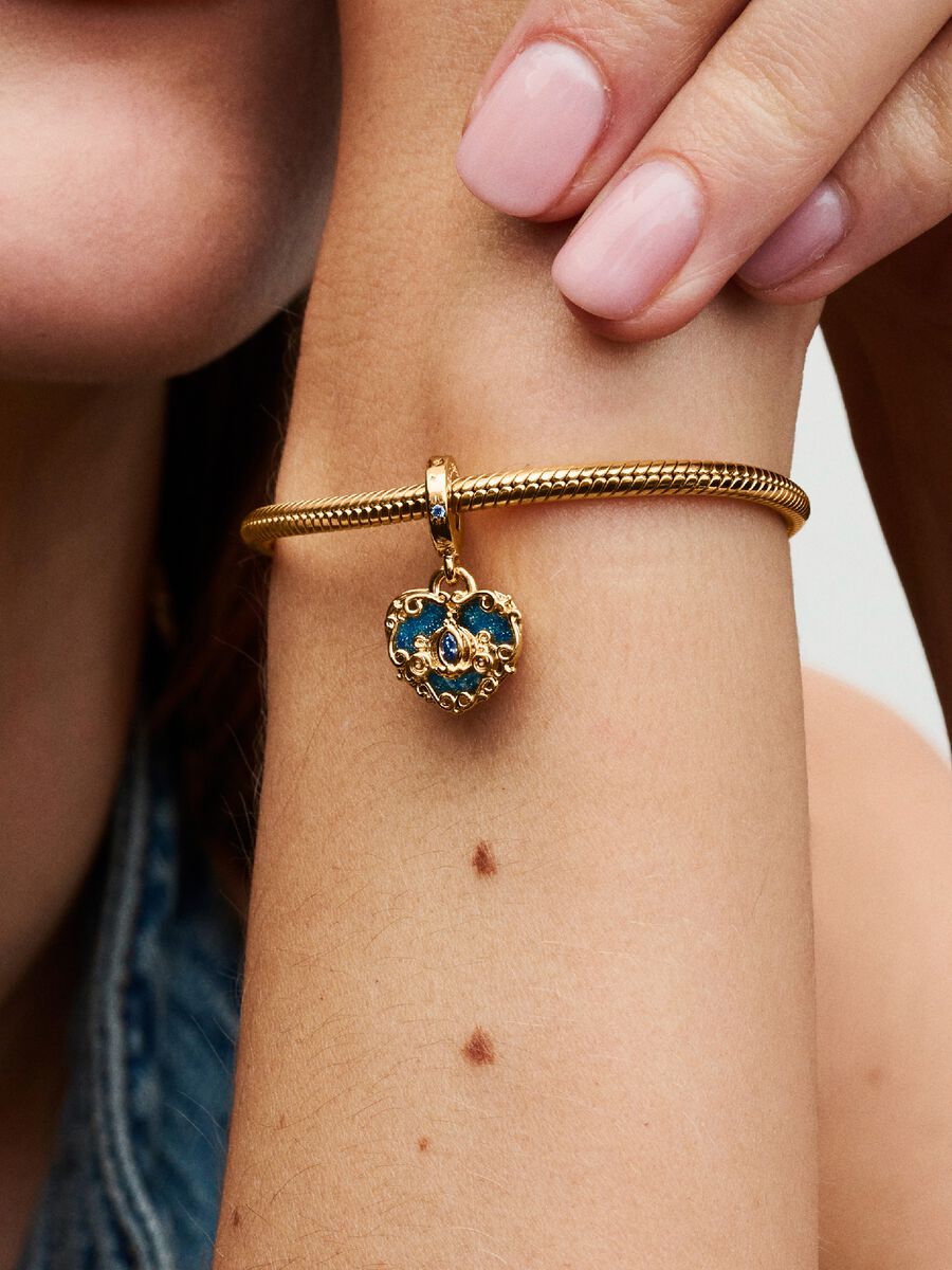 Charm-pendentif double Cœur et carrosse de Cendrillon de Disney