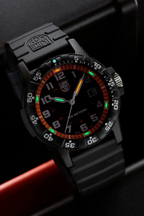 LUMINOX LEATHERBACK SEA TURTLE GIANT 0329.1