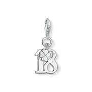 Pendentif Charm chiffre porte-bonheur 18