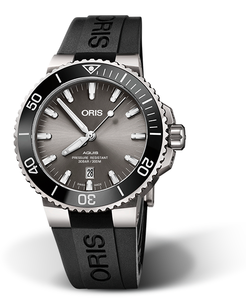 Aquis Titanium Date