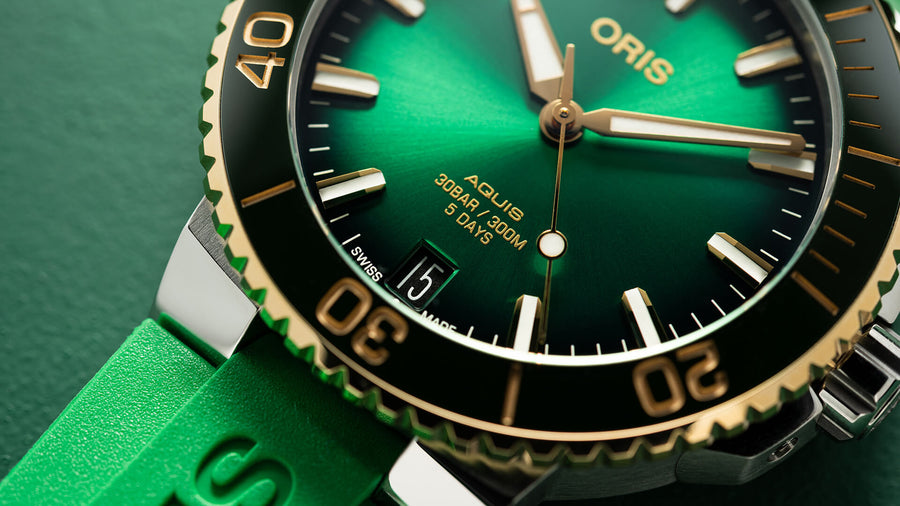 Aquis Date Calibre 400