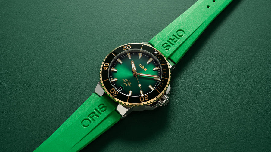 Aquis Date Calibre 400